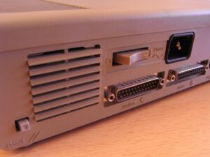 Atari Mega ST 2 Rückseite 2