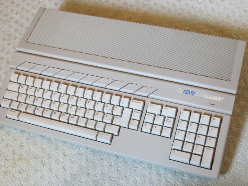 Atari 1040 STF