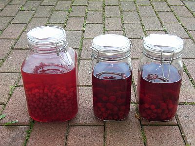 Likör-Produktion begonnen