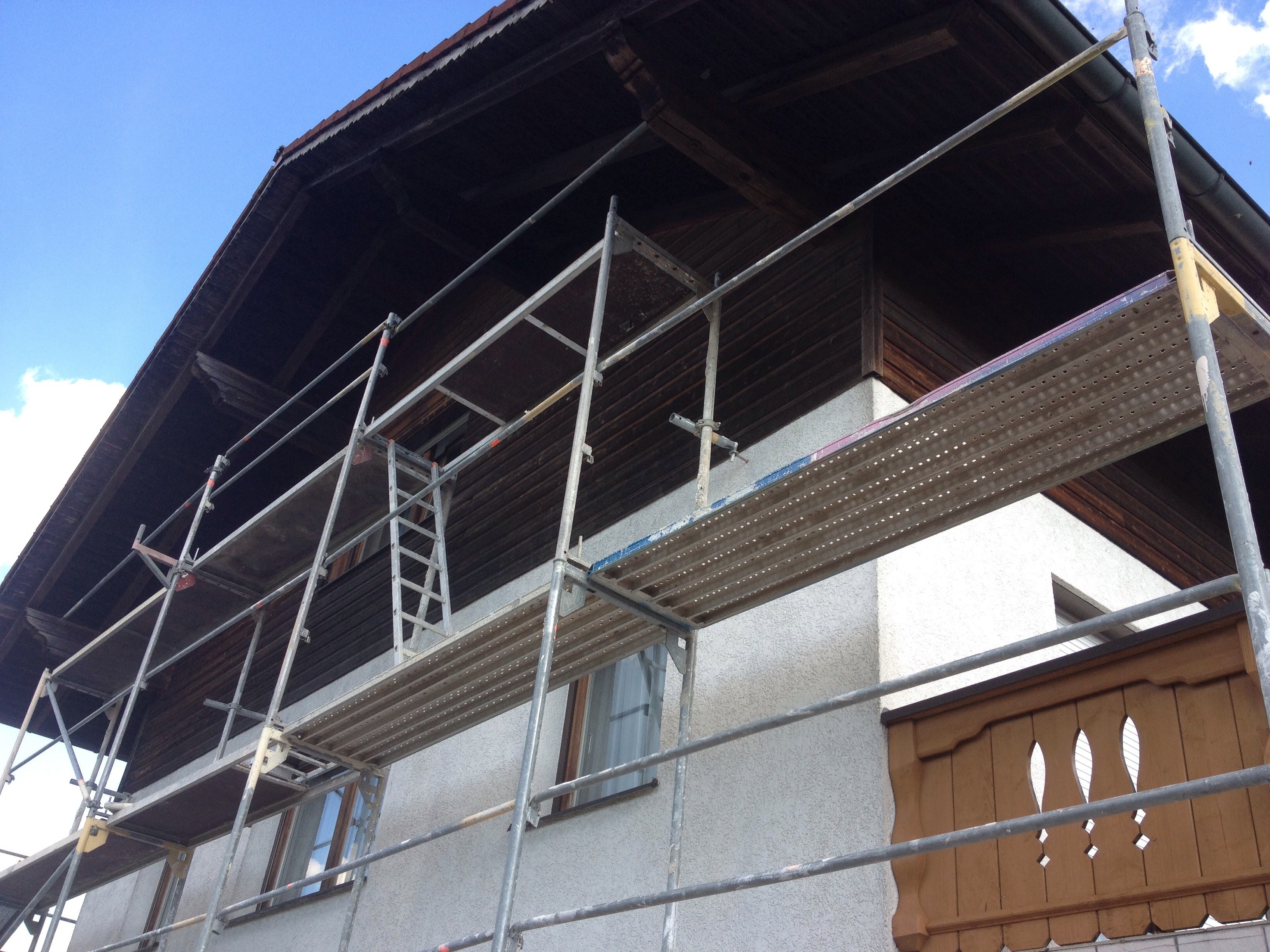 Neue Farbe braucht das Haus!