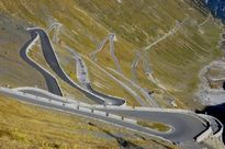 1326211107_7 Auffahrt zum Stilfser Joch
