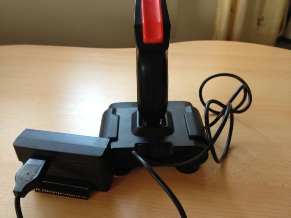 Kempston Joystick Interface und Quickshot Joystick Kempston Joystick Interface und Quickshot Joystick