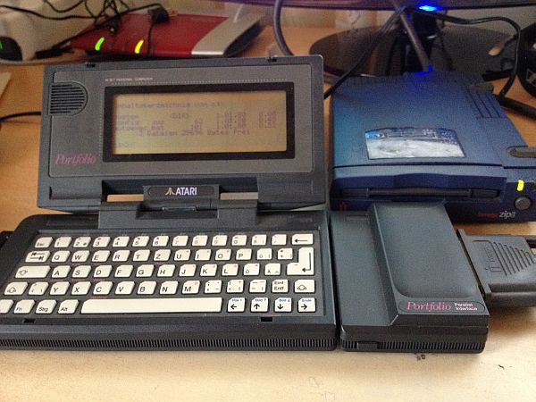 Atari Portfolio mit ZIP-Laufwerk
