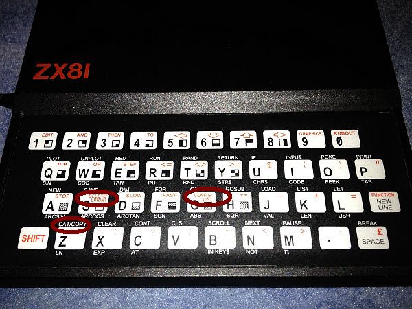 Neue - für das ZXpand angepasste - Tastaturfolie - rot markiert sind die "geänderten" Tasten