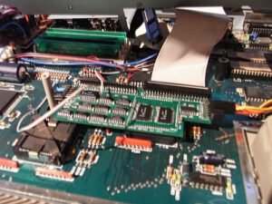 Atari 1040 STE Hauptplatine nach dem Umbau