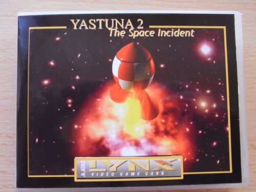 Yastuna Schachtel Vorderseite