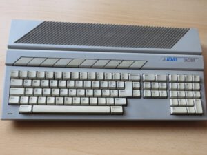 Atari 260ST - frontal