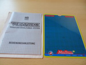Vectrex - Anleitung und Mine Storm Overlay