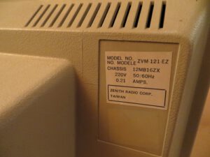 Zenith Monitor - Typenschild