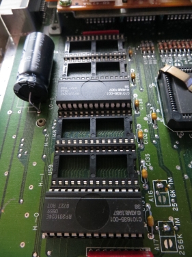 Atari 1040 STF - TOS 1.02 mit zwei Chips