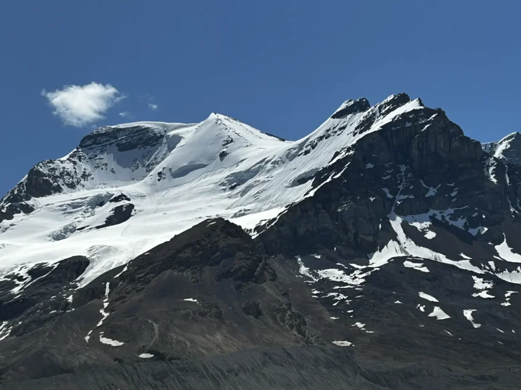 Mount Athabasca  - 3.491 m