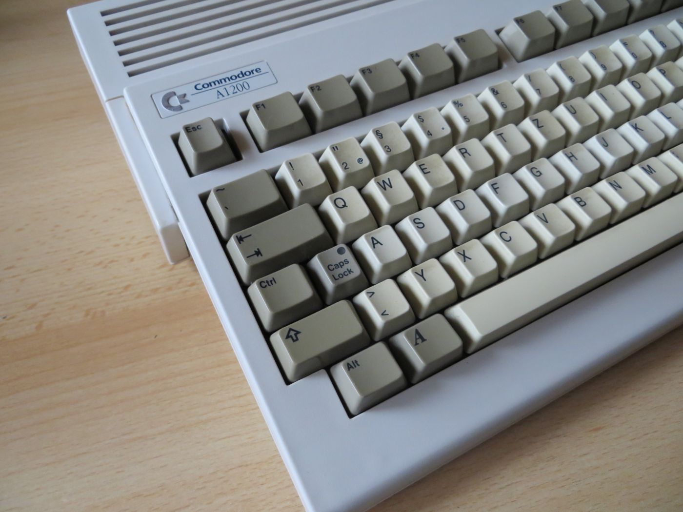 Amiga 1200 links