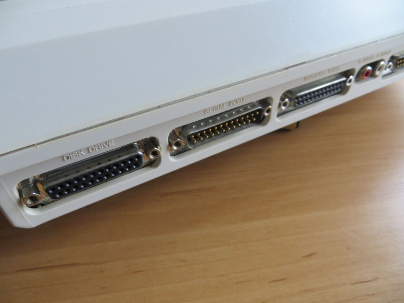 Anschluss Diskiettenlaufwerk, Seriell, Parallel