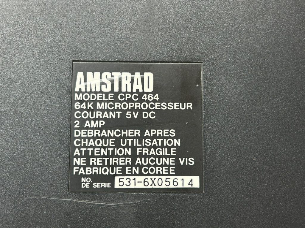Amstrad CPC 464 - Modell und Seriennummer