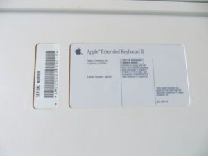 Apple Extended Keyboard II Typenschild