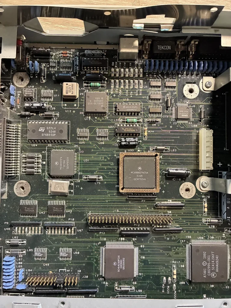 Atari Falcon030 - Platine links