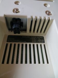 BBC Master 128 Auxiliary Power Output