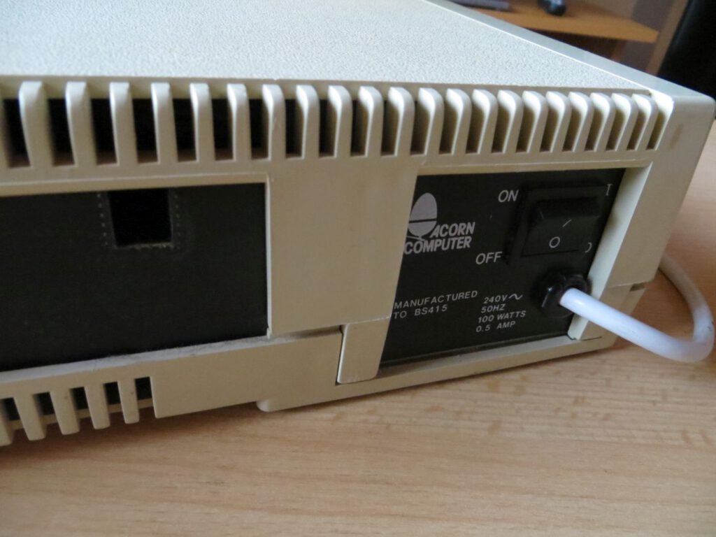 BBC Master 128 - Powerswitch