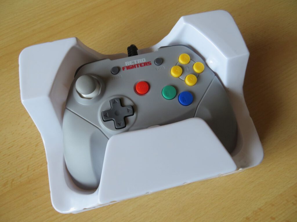 Brawler 64 Verpackung