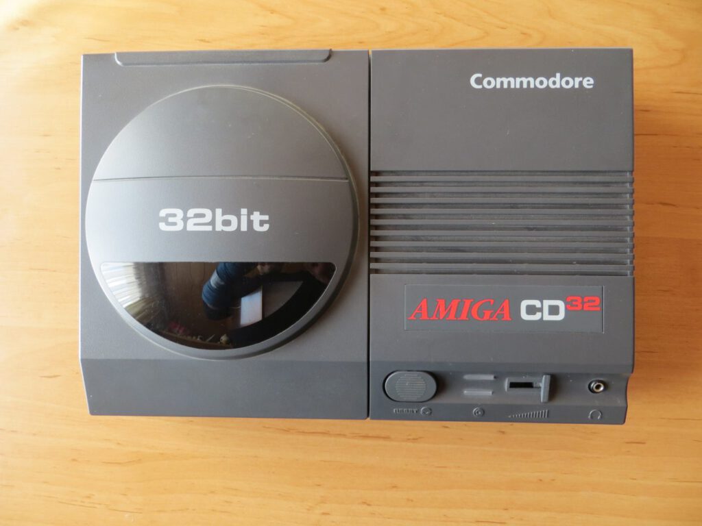 Commodore Amiga CD32