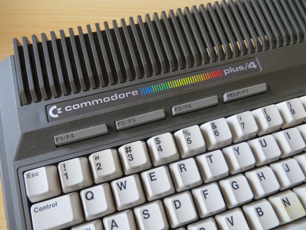 Commodore Plus 4