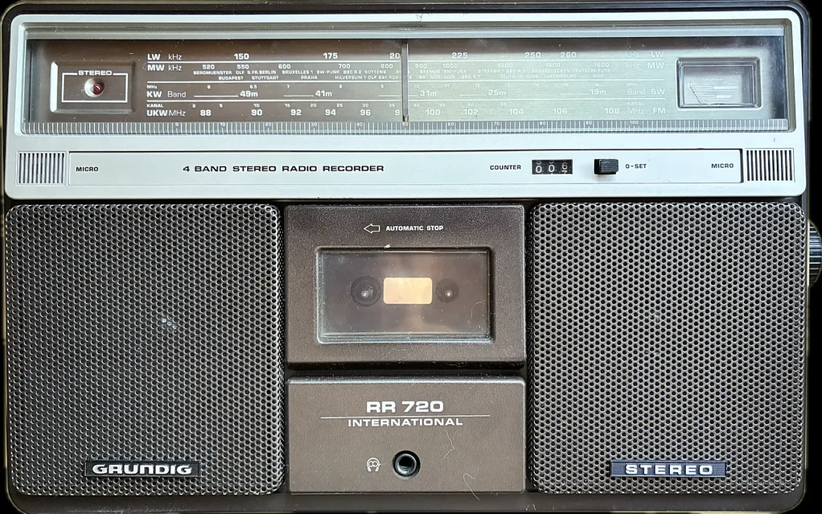 Grundig RR 720 [Grundig]