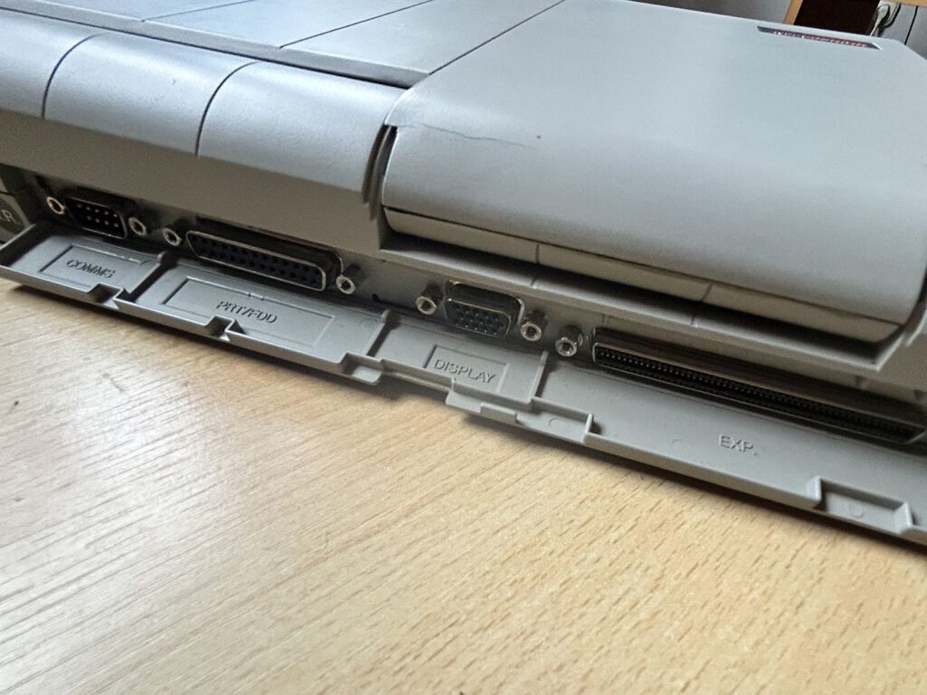 Highscreen 386 SX 20 - Anschlüsse