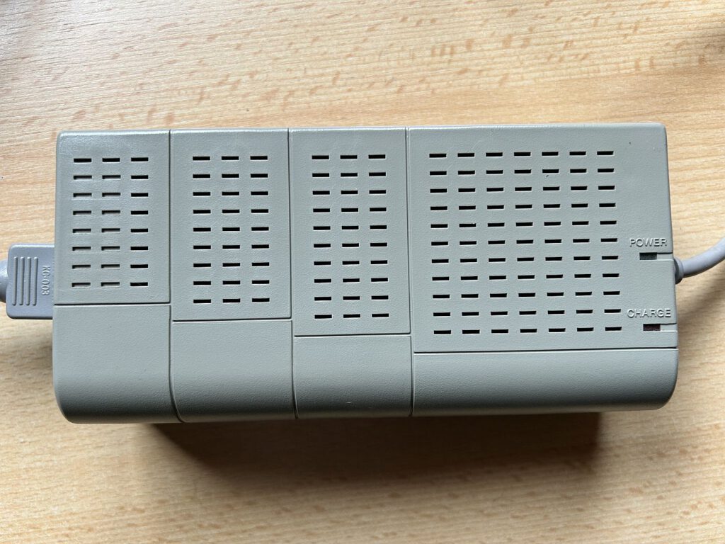 Highscreen 386 SX 20 - Netzteil Oberseite