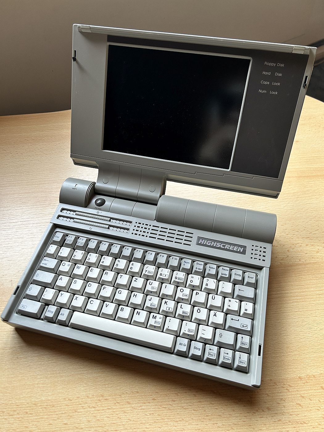 Highscreen 386 SX 20