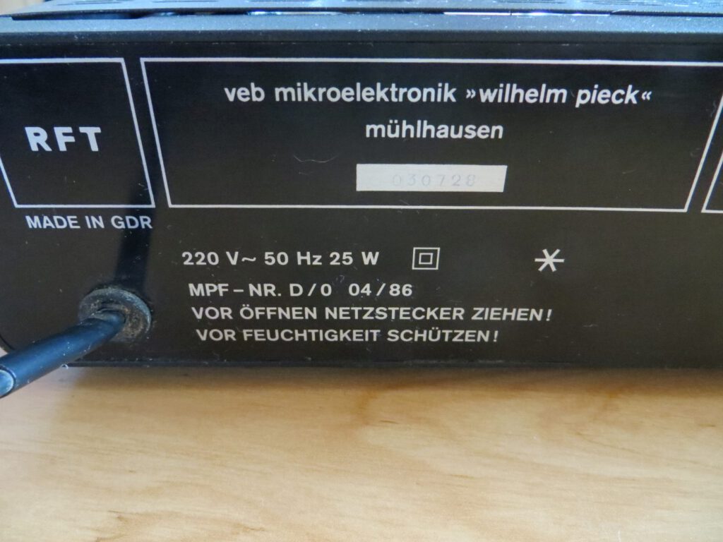 KC85/3 - Typenschild