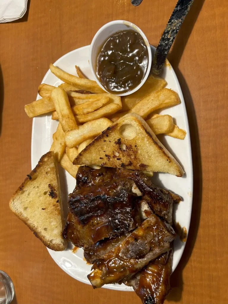 Essen - Red Robin Gourmet Burgers and Brews in Prince George