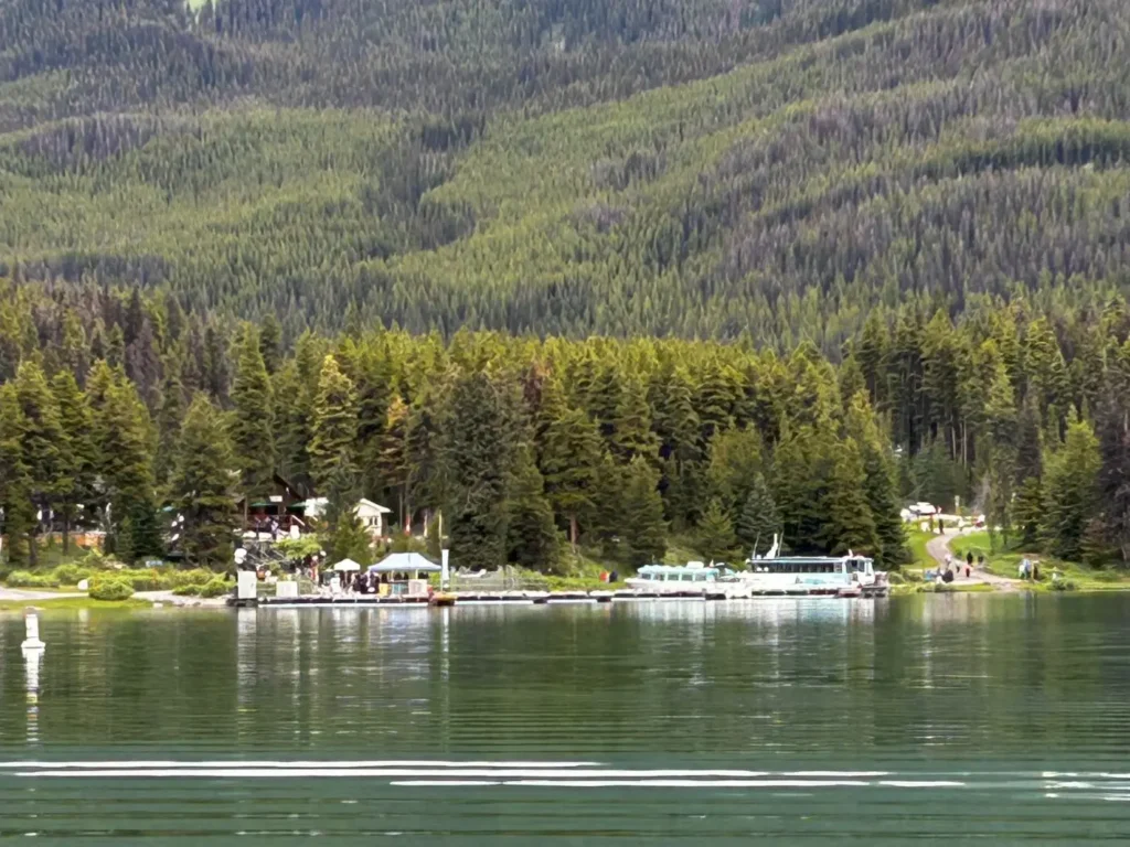 Maligne Lake