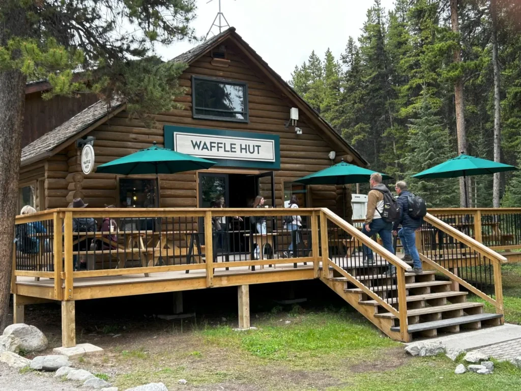 Maligne Lake