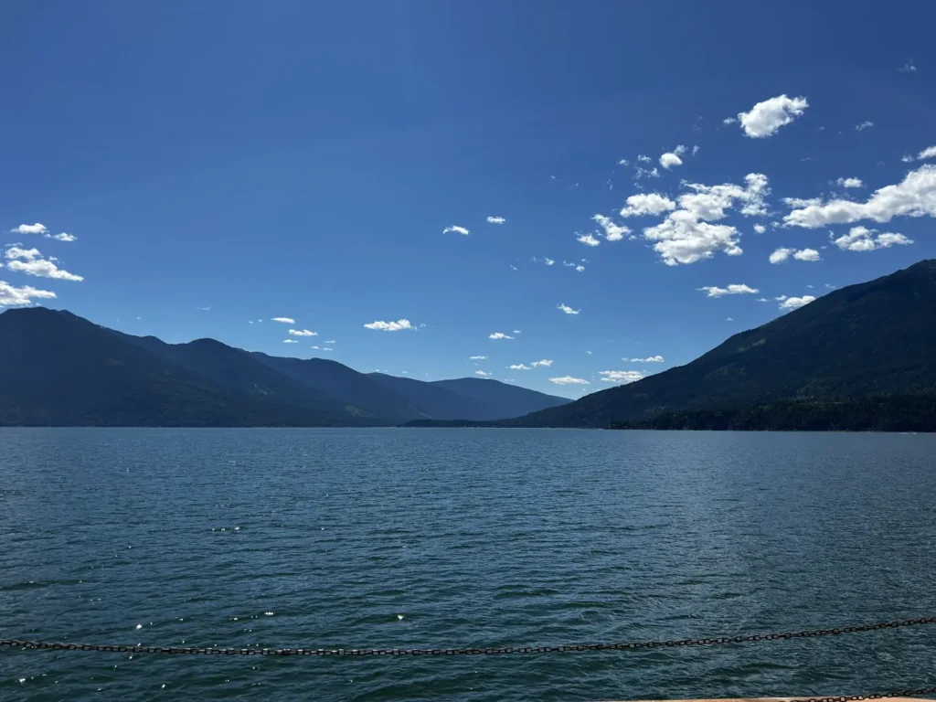 Fähre Kootenay Bay - Balfour
