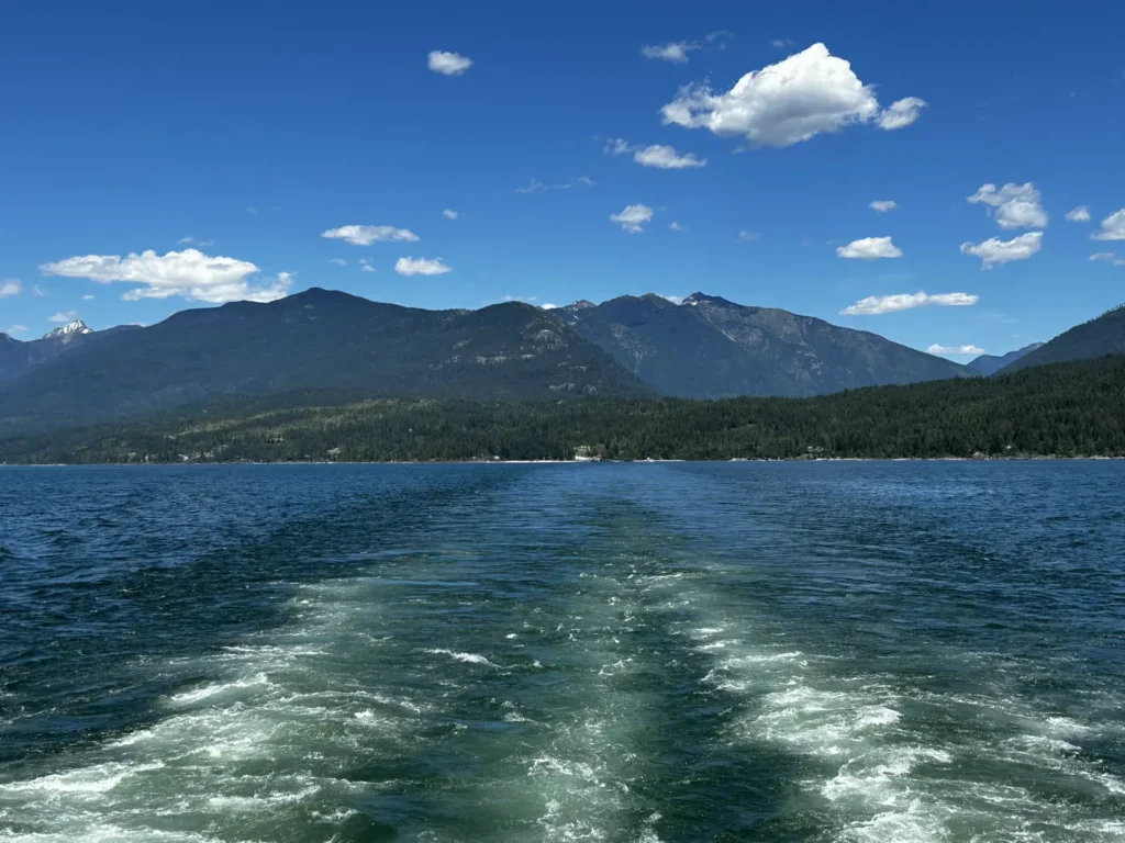 Fähre Kootenay Bay - Balfour