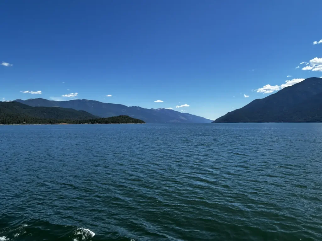 Fähre Kootenay Bay - Balfour