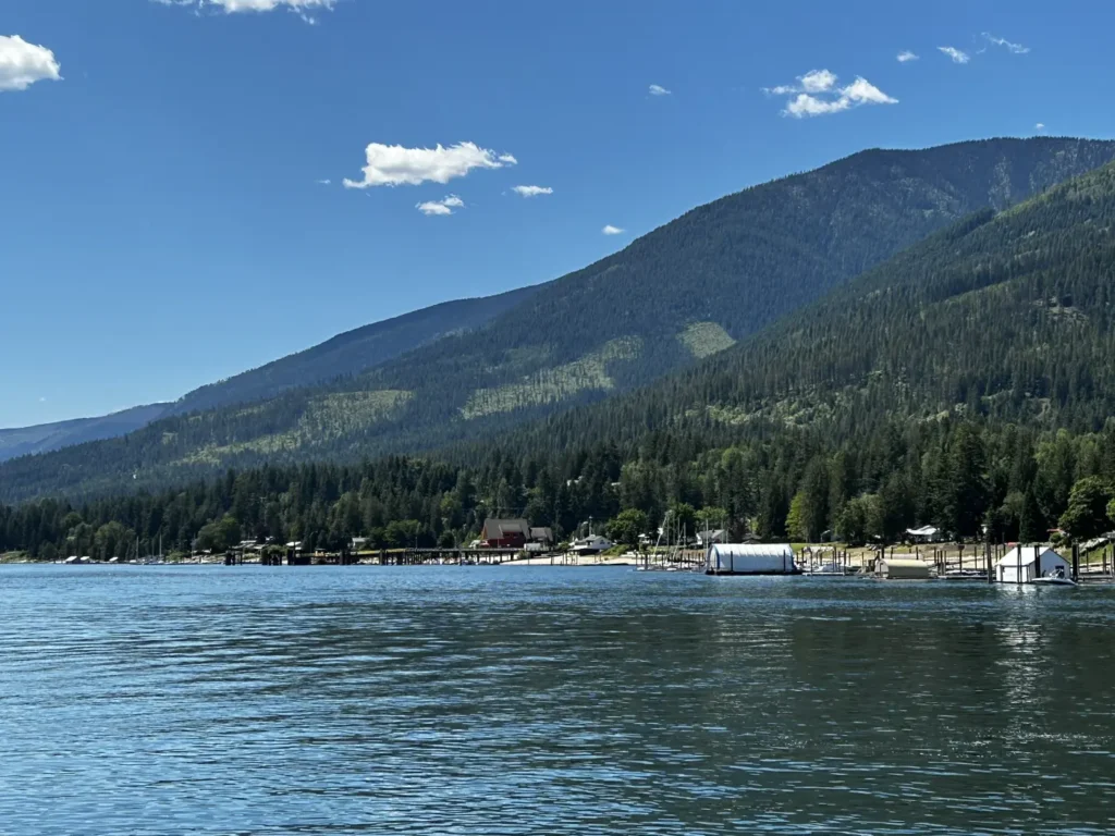 Fähre Kootenay Bay - Balfour