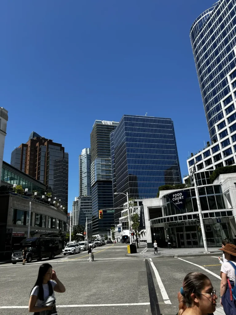 West Cordova Street an der Kreuzung zur Howe Street