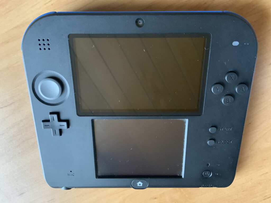 Nintendo 2DS - Yo-Kai Watch - Oberseite