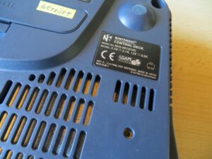 Nintendo 64 Typenschild