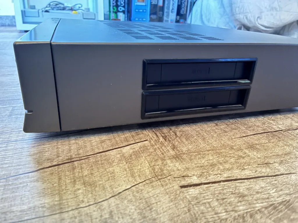 Philips NMS8280 - Cartridge-Slots rechts