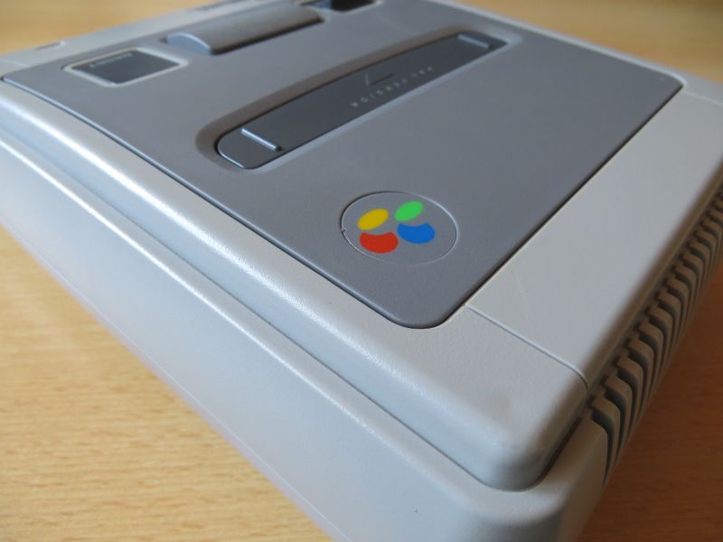 SNES - Seitenansicht