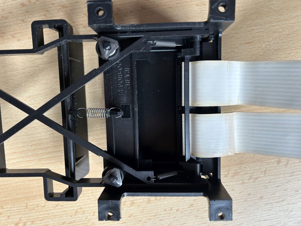 Saba Videoplay - Cartridge Slot Unterseite - altes Kabel