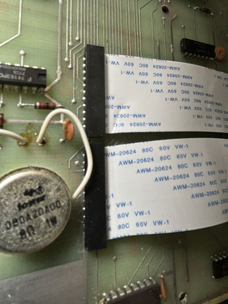 Saba Videoplay - Cartridge Slot Unterseite - neues Kabel Platine