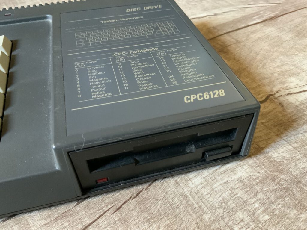 Schneider CPC 6128 - Disk Drive