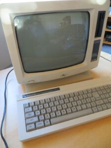 Schneider Joyce 8256