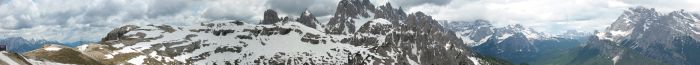 Dolomiten 2004 Tour 1 Panorama.jpg