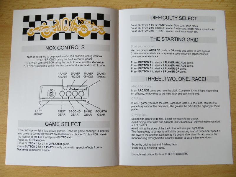 Nox_Deathchase - Nox Manual Innenseite