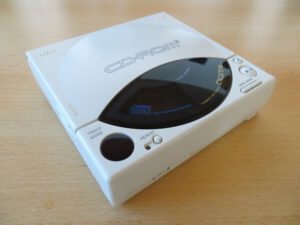 PC-Engine CD-ROM 2 - von links