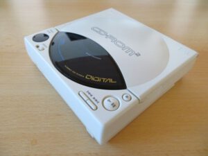 PC-Engine CD-ROM 2 - von rechts